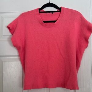 100% cashmere beautiful peach colored Short Sleeve Sweater